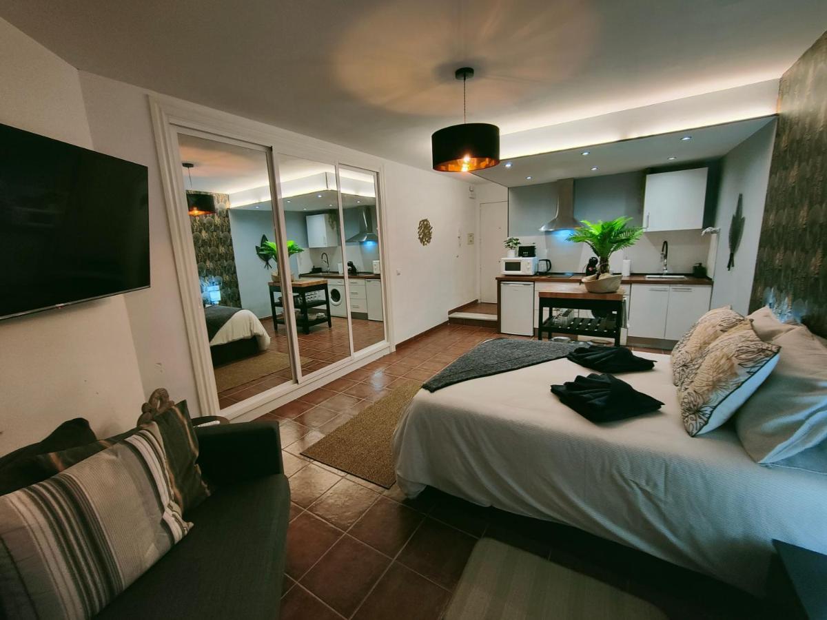 Avenida Palma De Mallorca City Center With Sea Views By Namaste Elite Torremolinos Exterior photo